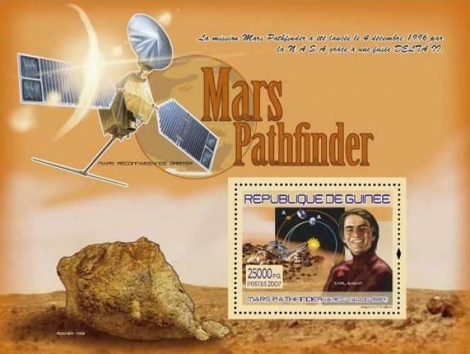 Space Stamp Ares Vallus 1997 Carl Sagan Satellite S/S MNH #5316 / Bl.1480