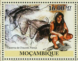 Prehistoric Paintings Stamp Cave Lascaux Chauvet Altamira Niaux S/S MNH #5079