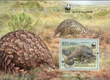 WWF Pangolin Stamp Smutsia Temminckii Souvenir Sheet MNH #6433 / Bl.737
