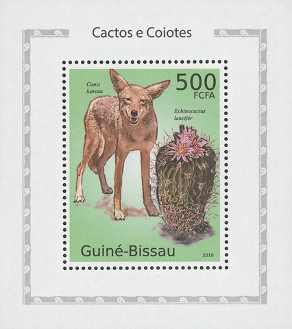 Cactus and Coyotes Canis Latrans Echinocactus Mini Sov. Sheet MNH