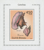 Seashells Aliger Gigas Mini Sov. Sheet MNH