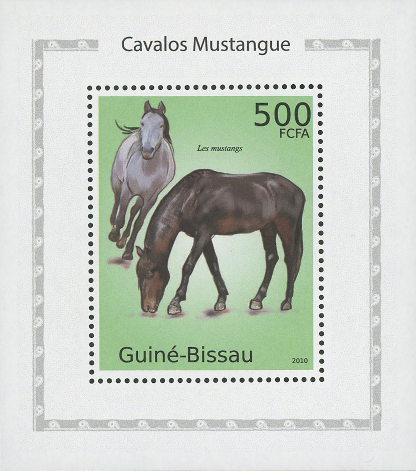 Mustang Horses Mini Sov. Sheet MNH
