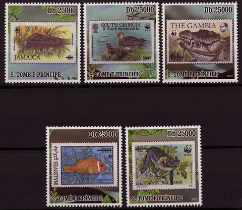 Stamp in Stamp WWF Wild Animal Serie Set of 5 Stamps Mint NH