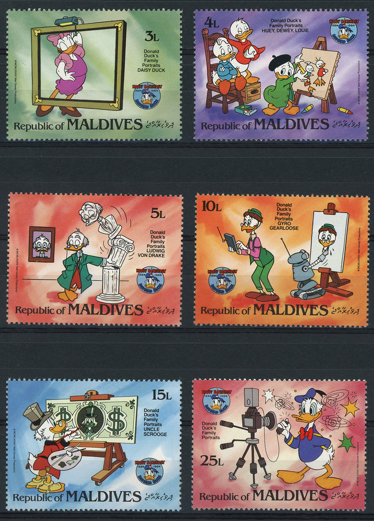 Disney Stamp Donald's Duck Family Portrait Serie Set of 6 Stamps Mint NH