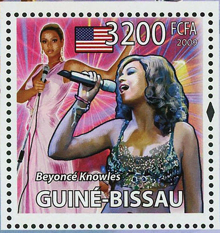 Famous Musicians Stamp Whitney Houston Fergie Beyonce Robbie Williams S/S MNH