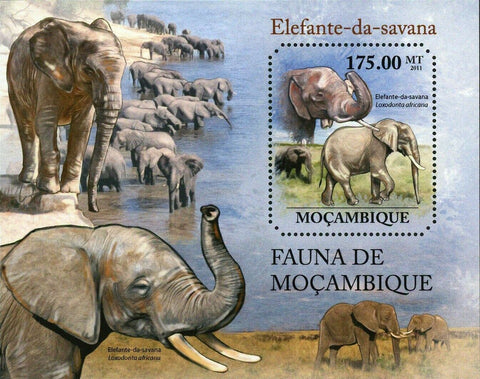Elephants of Savanna Stamp Loxodonta Africana Wild Animal S/S MNH #4993 / Bl.515