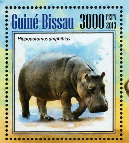 African Fauna Stamp Hippopotamus Amphibius Crocuta Crocuta S/S MNH #7045/Bl.1235