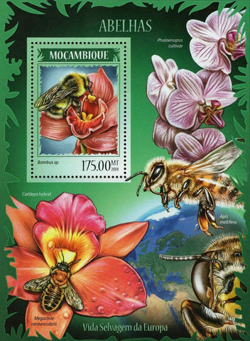 Bees Stamp Bombus sp. Apis Mellifera Souvenir Sheet MNH #7254 / Bl.890