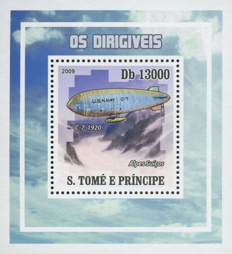 Dirigibles Alps Mini Sov. Sheet MNH