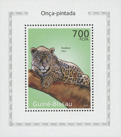 Jaguars Panthera Onca Branch Mini Sov. Sheet MNH