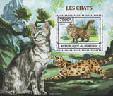 Cat Domestic Animal Trees Mountain Souvenir Sheet Mint NH