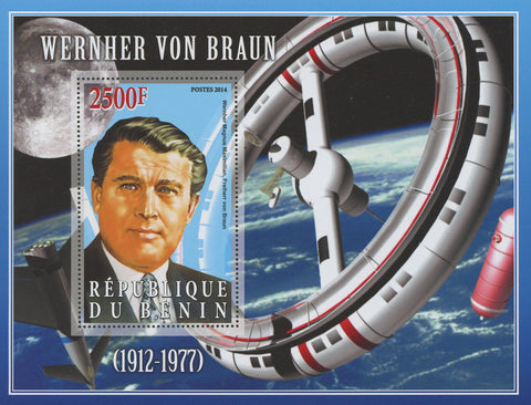 Wernher Von Braun Space Astronaut Earth Moon Satellite Souvenir Sheet Mint
