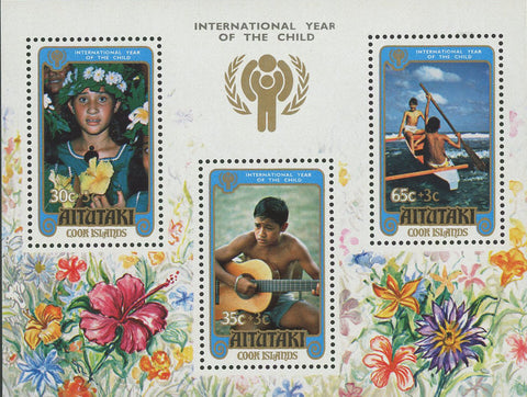 International Year of the Child 1979 Souvenir Sheet of 3 Stamps MNH