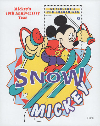St. Vincent Snow Mickey Anniversary Disney Skiing Souvenir Sheet Mint NH