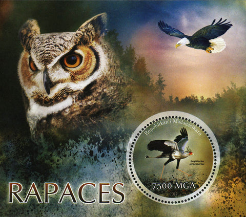 Bird of Prey Owl Eagle Mountain Nature Souvenir Sheet Mint NH