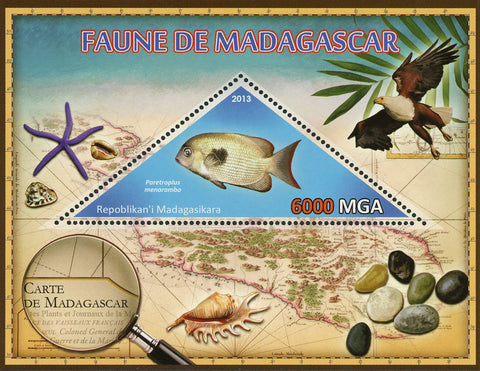 Fauna Fish Paretroplus Menarombo Souvenir Sheet Mint NH